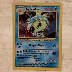Pokemon Gyarados Holo 1999 Pokemon Card 6/102 Base Set TCG
